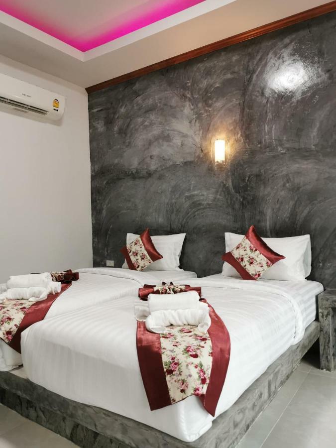 ホテルLaila​ Place Ko Lanta エクステリア 写真