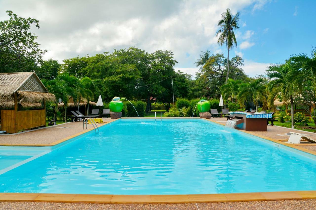 ホテルLaila​ Place Ko Lanta エクステリア 写真