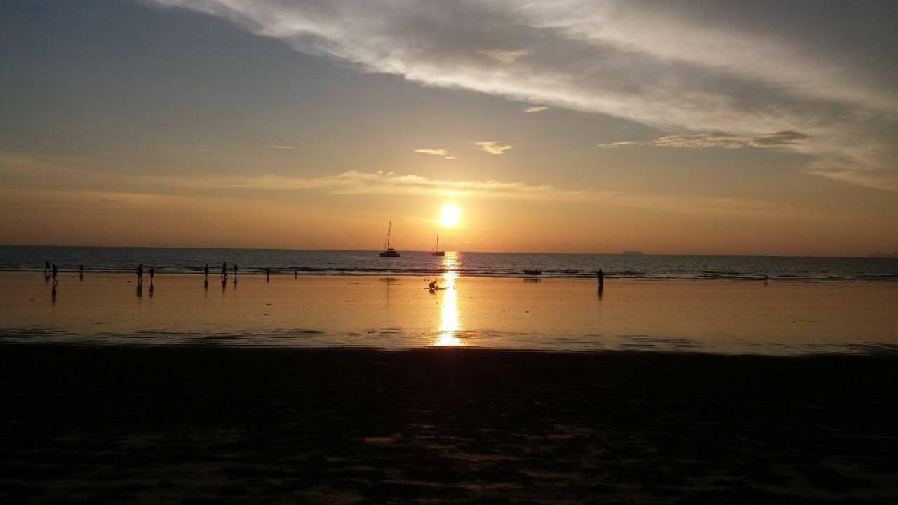ホテルLaila​ Place Ko Lanta エクステリア 写真